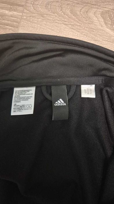 Jachetă sport Adidas - L
