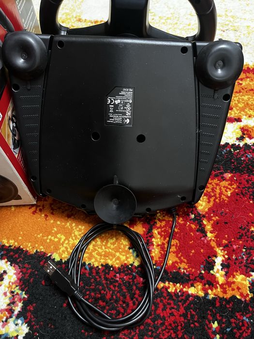 Volan gaming PC Logitech