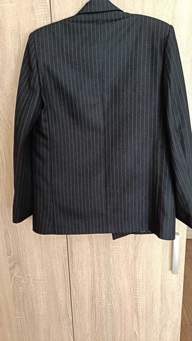 Sacou Barbati,bleumarin închis,mărimea 48,model dungat