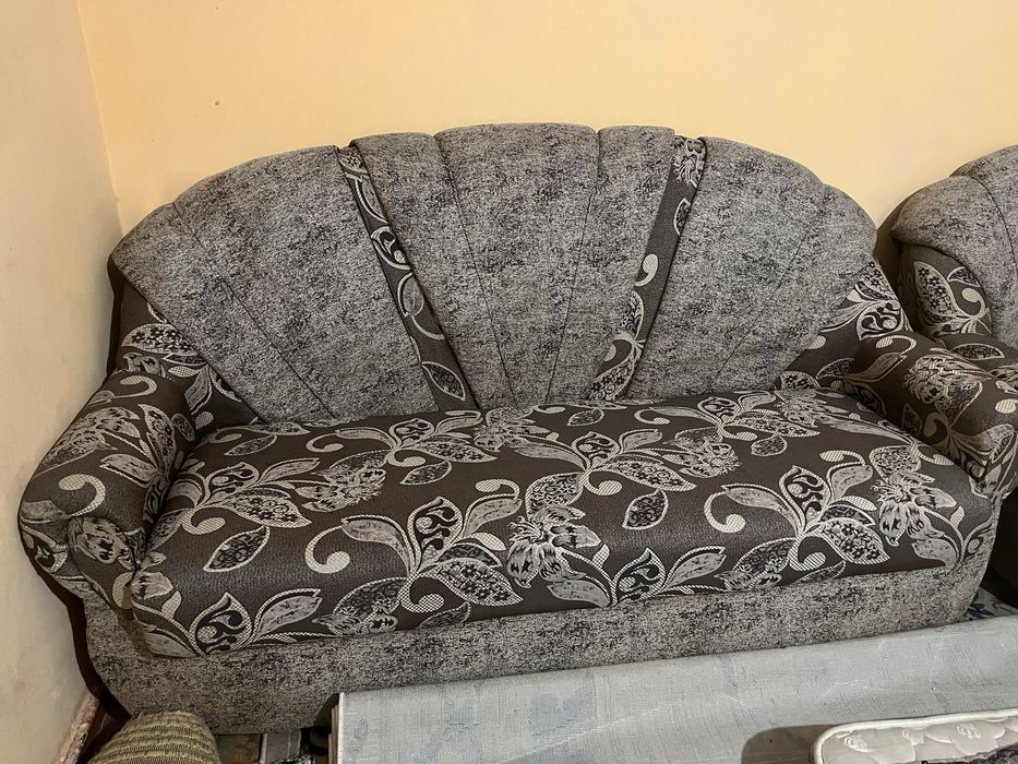 Диван 2 креслосымен сатылады