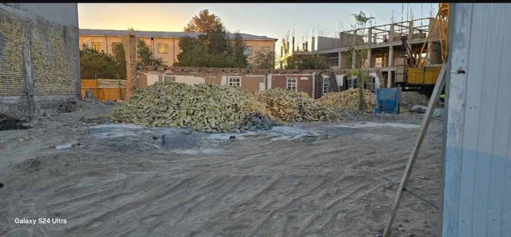 Куп каватли турар жой куриш учун ер майдони