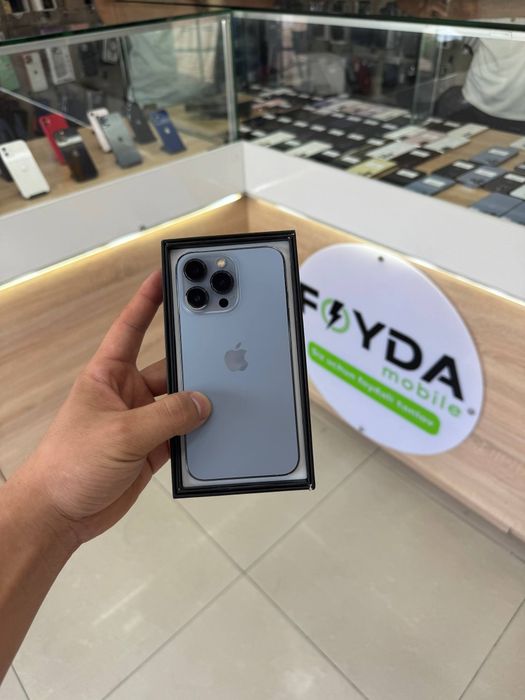IPhone 13 Pro.  .