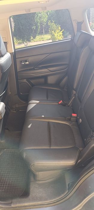 Mitsubishi outlander 3 2016 4x4 euro 6 7 locuri