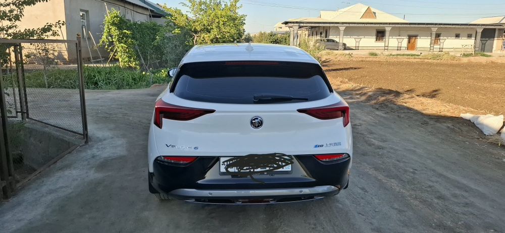 Buick velite 6 sotiladi