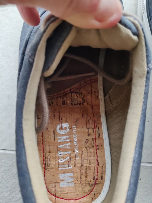 Papuci Mustang mărimea 40