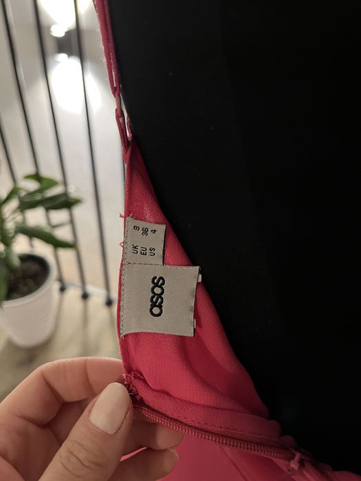 Rochie lunga roz superba ASOS