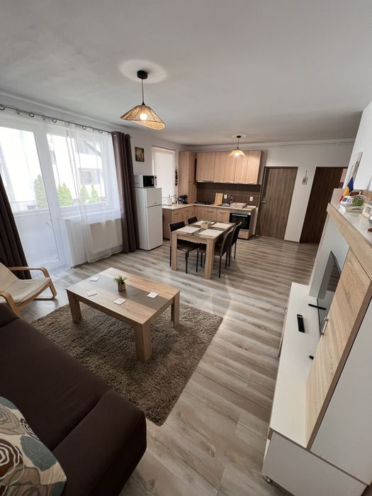 Cazare UNTOLD – Apartament 3 Camere + Parcare (Zona Vivo)