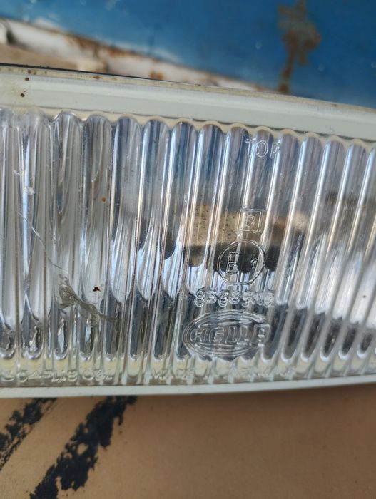 Халогенни фар Хела