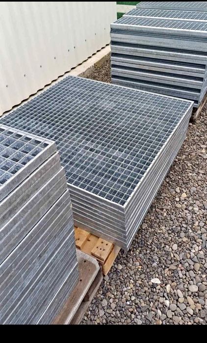 Trepte metalice și grătare galvanizate la diferite dimensiuni debitam