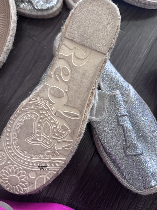Balerini sau espadrile
