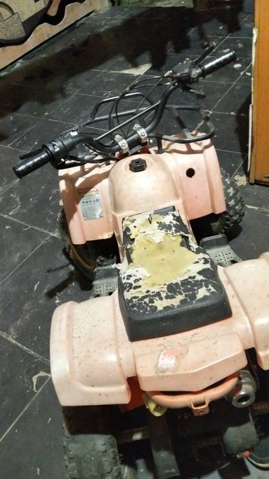 vând ateveu de 49 mai multe detali pe wathap