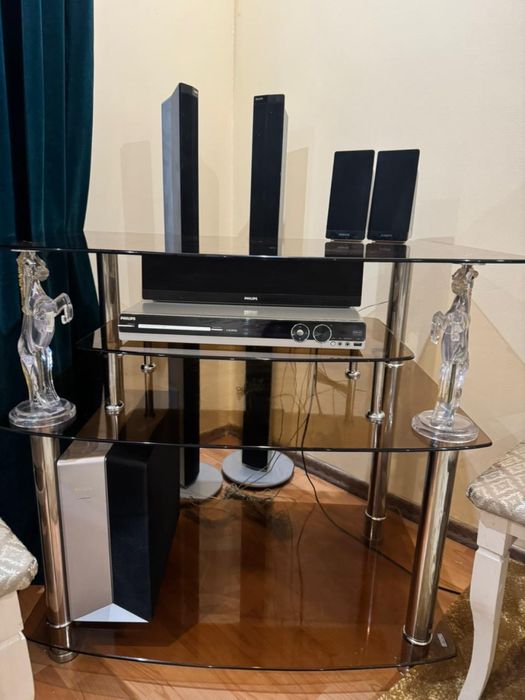 Подставка для телевизора