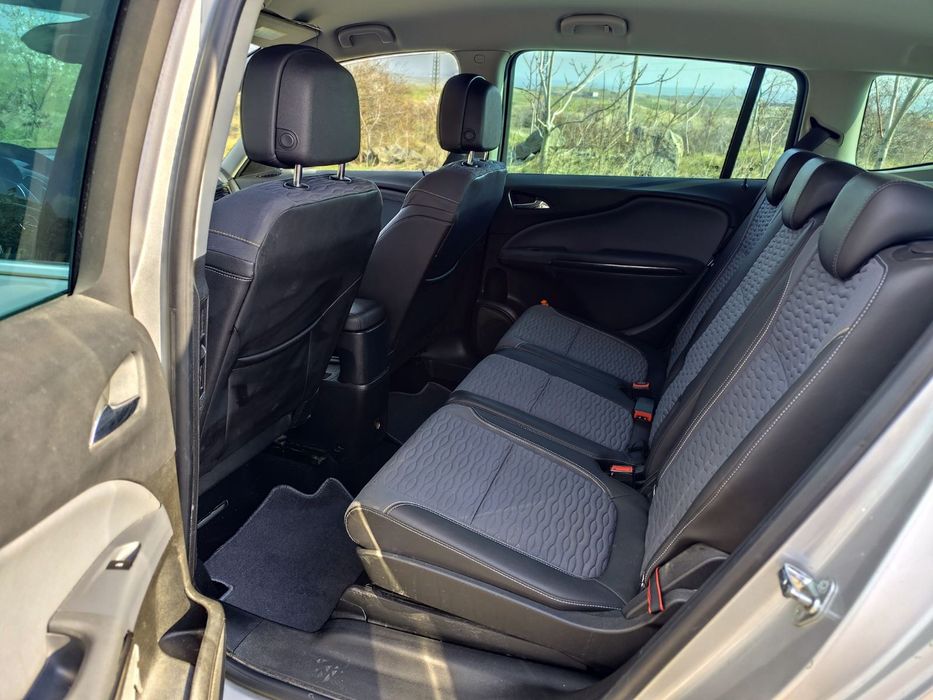 Opel Zafira Cosmo
