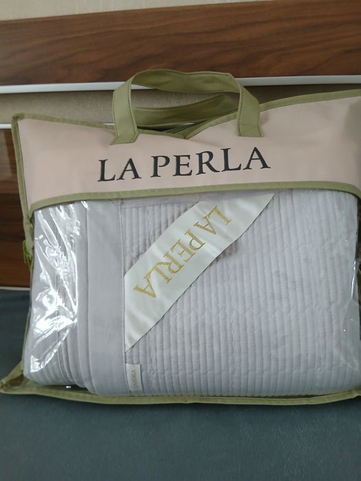 Продам покрывало Турция