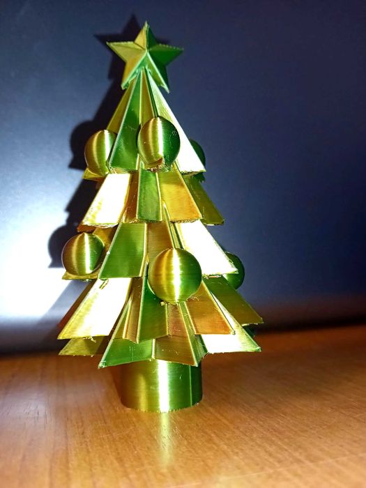 Vand decoratiuni de masa si perete printate 3d la masina de printat 3d