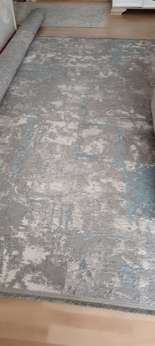 Продам ковёр серый