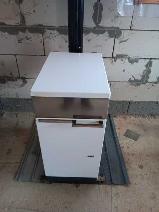 Sobă din fontă AEG