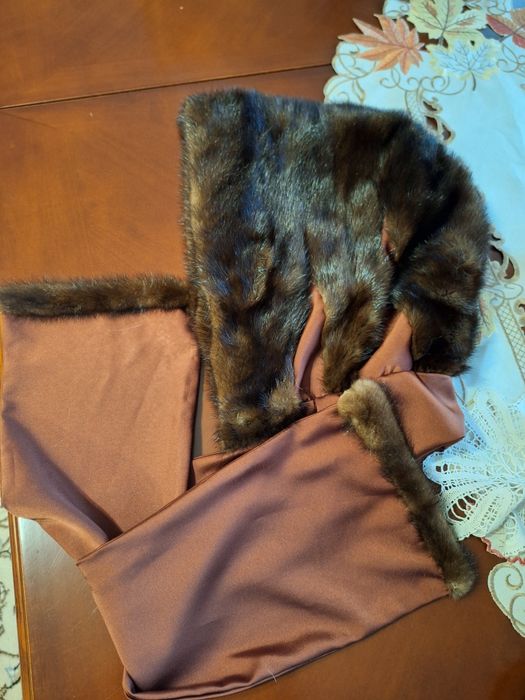 Продам зимнее пальто в отличном состоянии