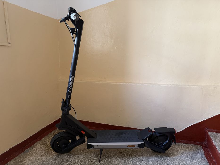 Trotineta electrica Navee S60