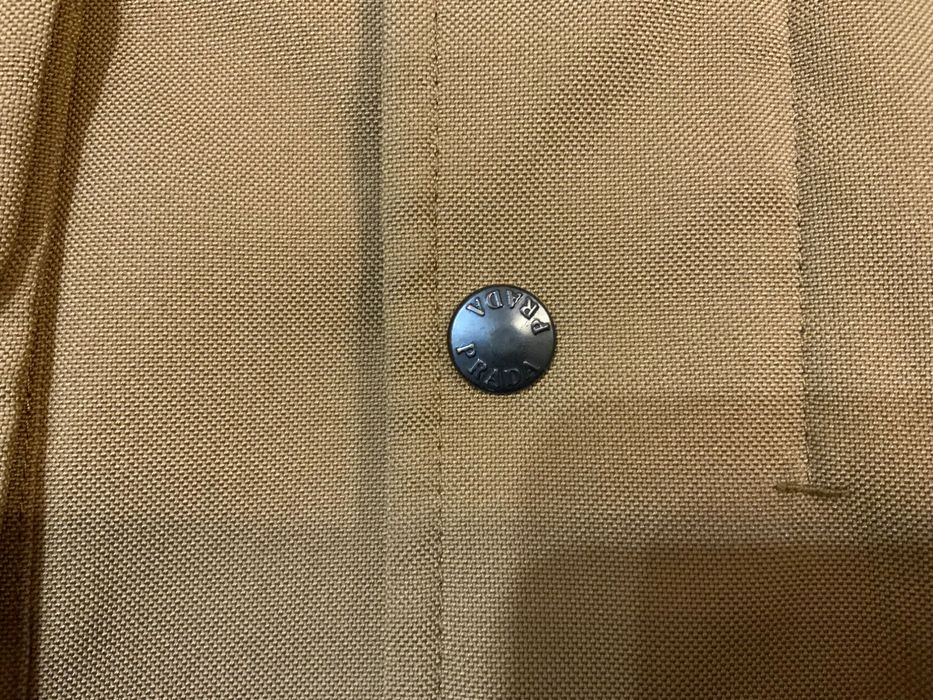 Prada-оригинално,палто 54 хл