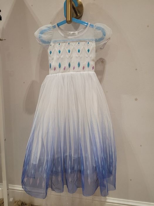 Продам платье Эльза