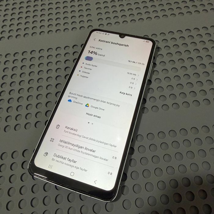 Samsung Galaxy A06 sotiladi