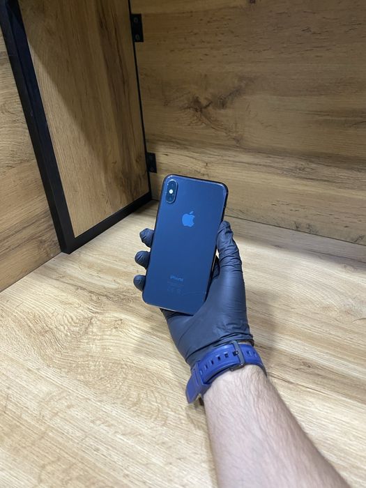 Iphone XS 256Gb sotuvda