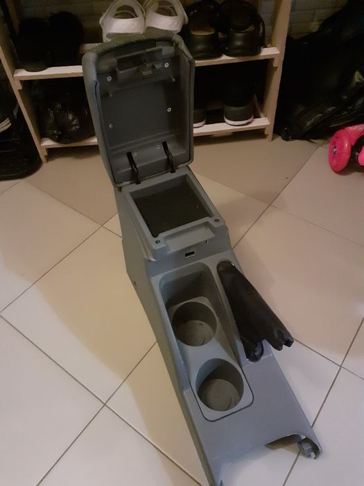 Продам подлокотник