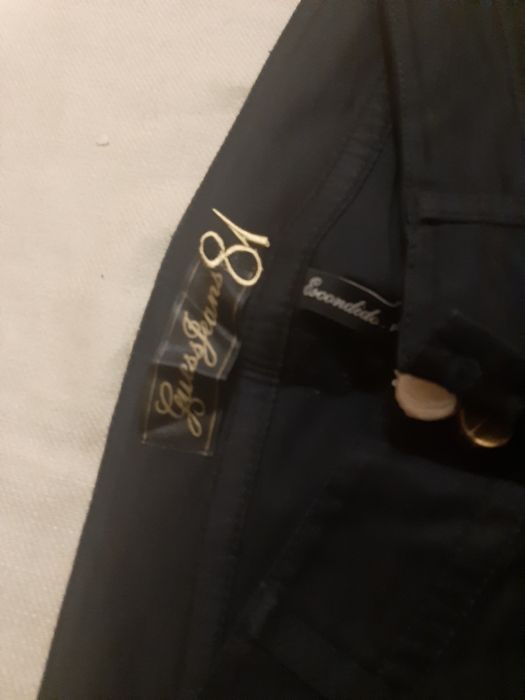 pantaloni GUESS 100% originali proveniență Italia blue jeans, pret fix