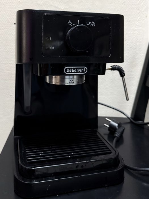 Рожковая кофеварка De’Longhi ECP 31.21.