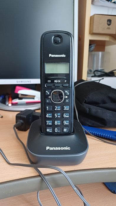 Продам радиотелефон Панасоник 2 трубки