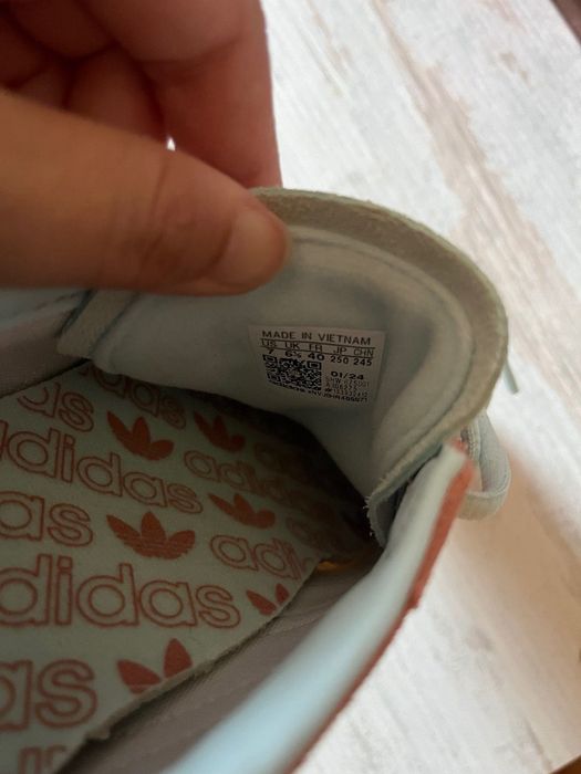 ADIDAS handball Spezial НОВИ р-р 40