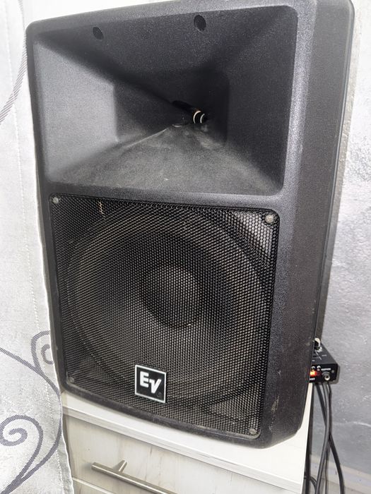 Boxa profesionala electrovoice