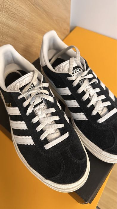 Adidas gazelle bold