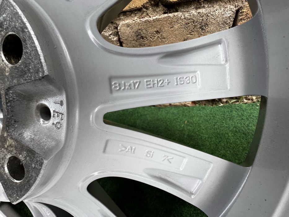 4 броя Джанти БМВ BMW Style 236 17 цола за F10 F11 F12 F30 e90 е91 F34