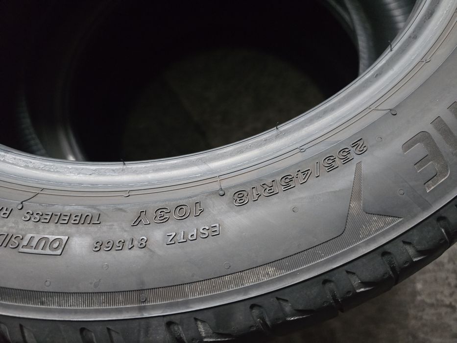 Bridgestone 255/45 R18 103Y vară