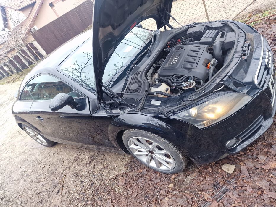 Dezmembrez Audi TT 2010 2.0 tdi CFG quattro