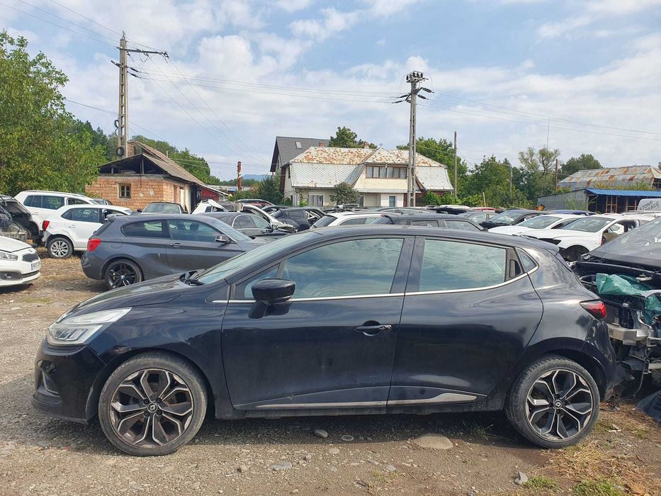 Dezmembrez Renault Clio 0.9TCE 2017