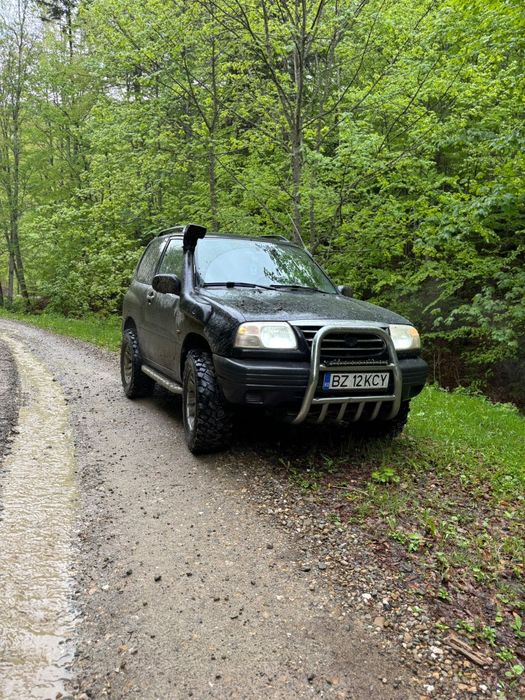 Vând suzuki grand vitara
