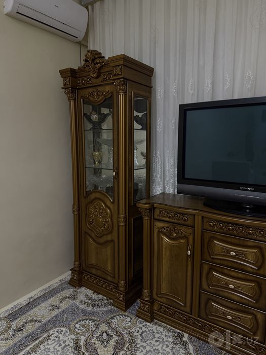 Mebel tlivizr qoʻysh uchun bu yaxsh matryaldan qlngan tozo