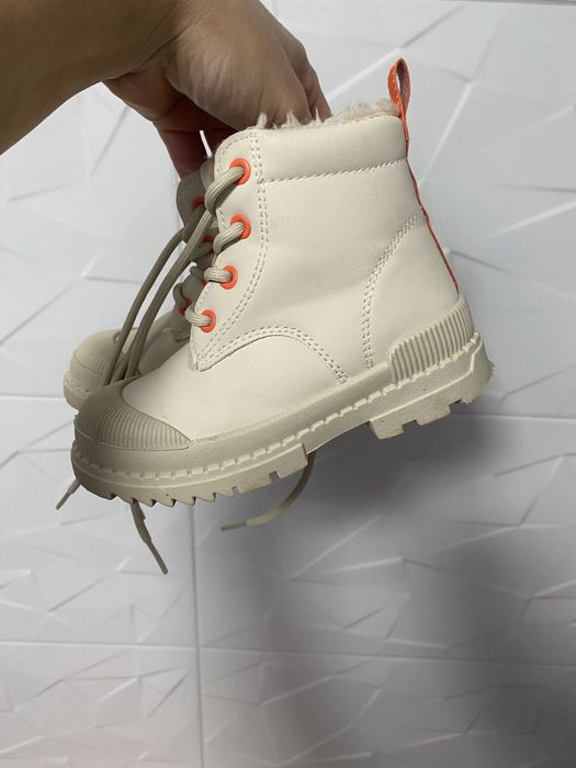 Ghetute unisex marimea 25