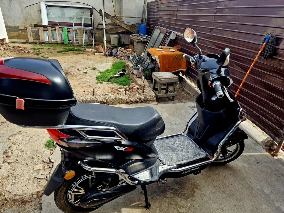 Scuter Electric RK5 – Baterie LITIU – Doar 1383 km