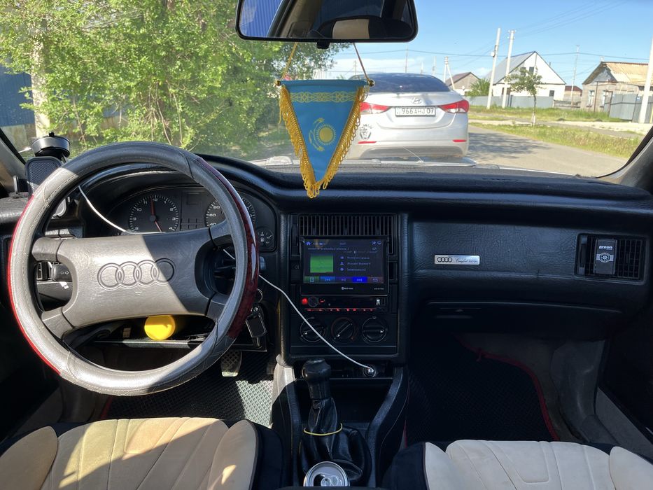 Ауди 80 Б3 1991года