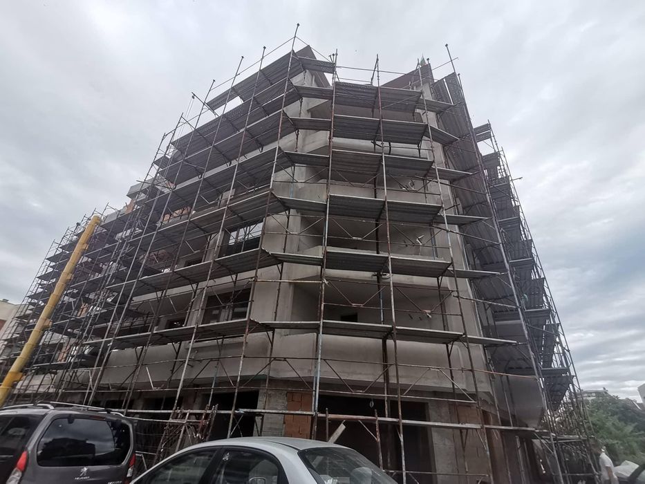 Продава се Двустаен апартамент в Бургас, Център - 61 кв.м за 1207 €/кв.м - Снимка #7