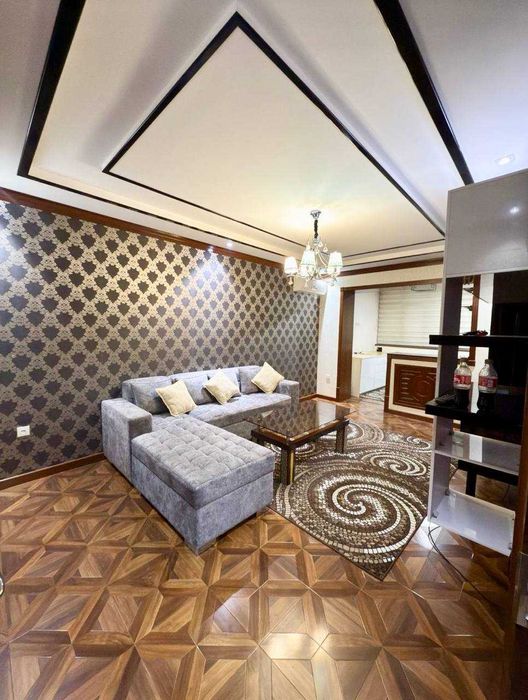 Продаётся 2-комнатная 62 м², 3/4, с арендатором (750 у.е/мес) — Ц-1