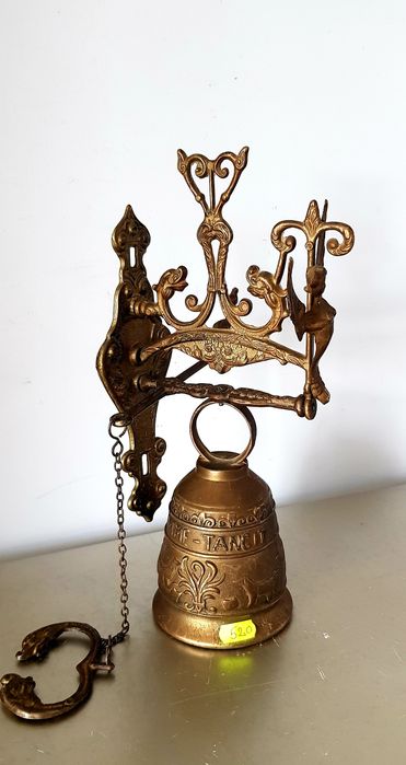 Clopot vechi din bronz