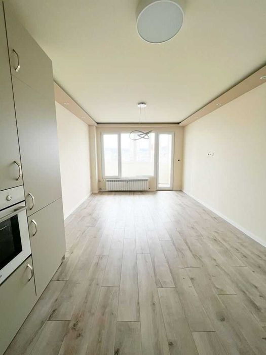 Продава се Тристаен апартамент в София, Дървеница - 80 кв.м за 2125 €/кв.м - Снимка #2