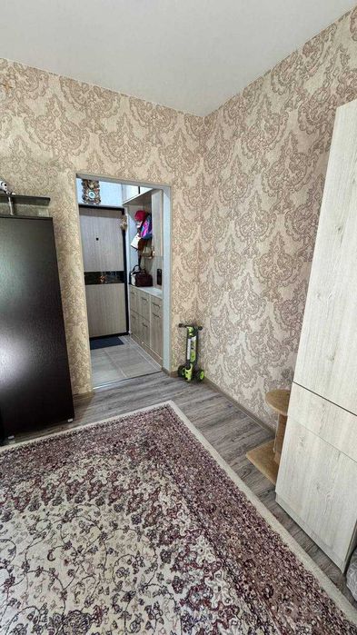 Продается 1в2 комнатная квартира массив Феруза на Мирзо Улугбекском