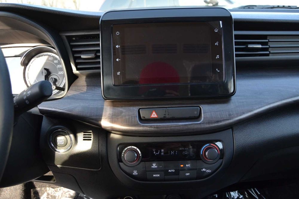 Suzuki( Vitara) Ertiga