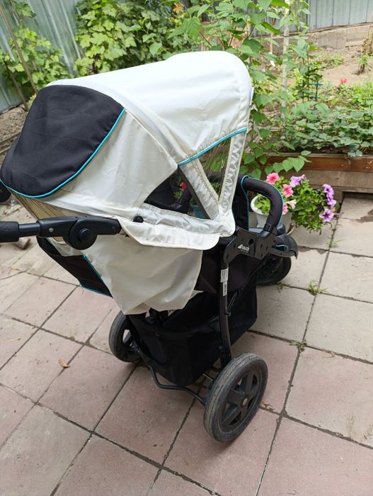 Детская коляска . Продам